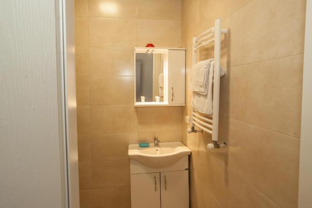 Tbilisi Apartment Studio Luaran gambar